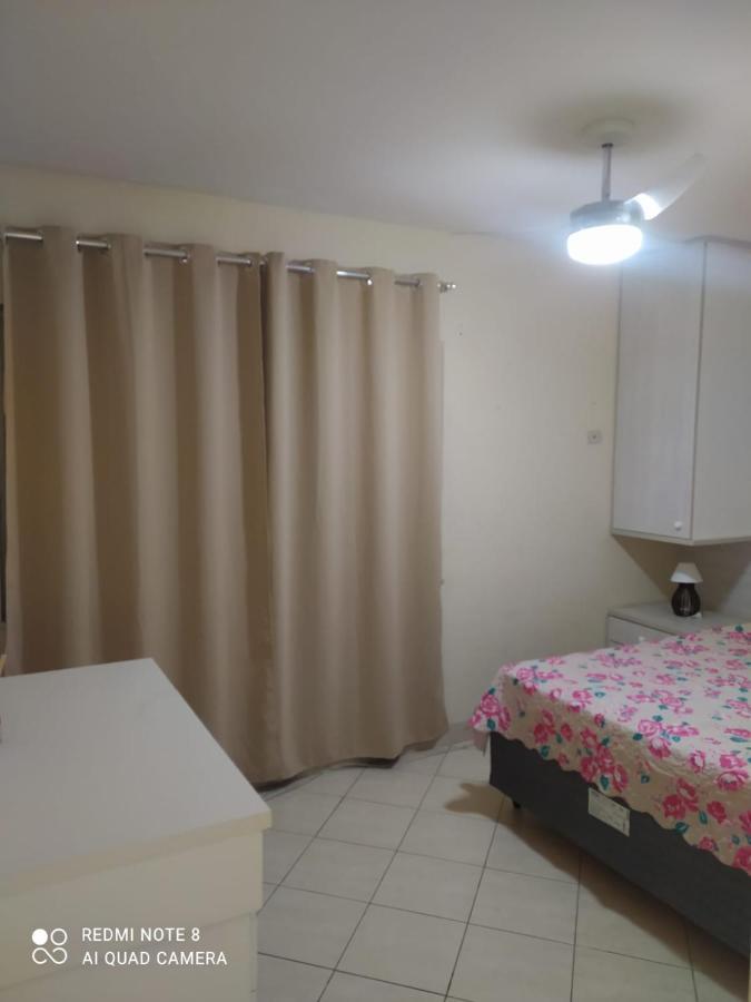 Apartamento encantador no Guarujá, praia da Enseada - Apenas 600m da praia ! Exterior foto