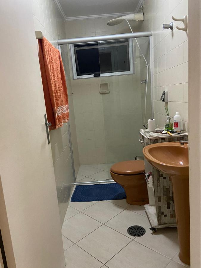 Apartamento encantador no Guarujá, praia da Enseada - Apenas 600m da praia ! Exterior foto
