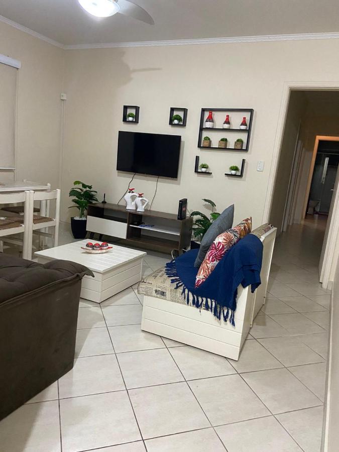 Apartamento encantador no Guarujá, praia da Enseada - Apenas 600m da praia ! Exterior foto