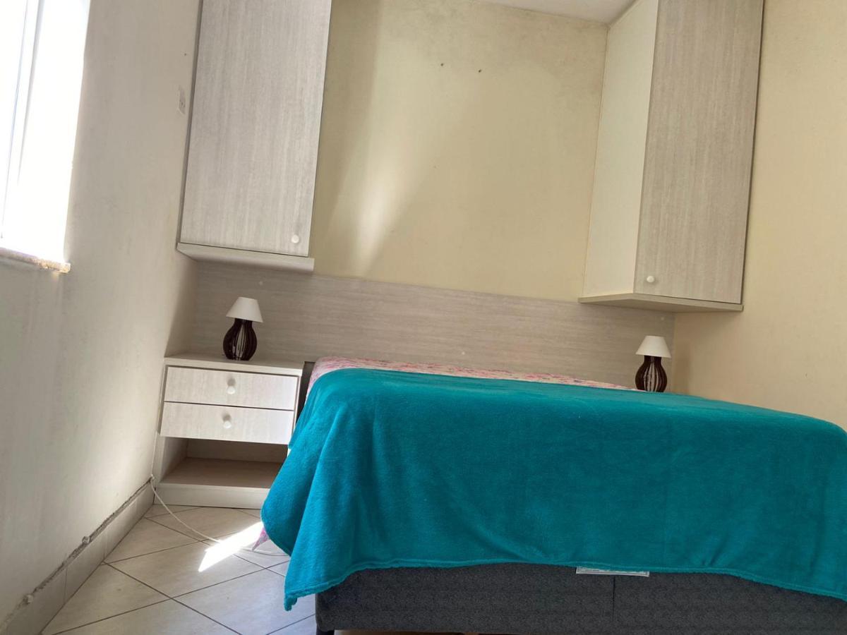 Apartamento encantador no Guarujá, praia da Enseada - Apenas 600m da praia ! Exterior foto