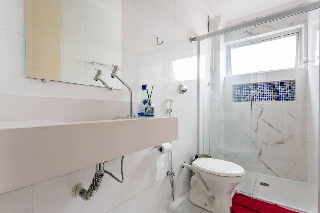 Apartamento encantador no Guarujá, praia da Enseada - Apenas 600m da praia ! Exterior foto